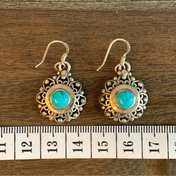 Sterling Silver Turquoise Stone Earrings Vintage Stamped 925 Round Detailed - Picture 7 of 11